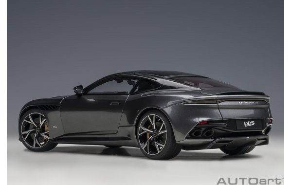Bild 2 - Aston Martin DBS Superleggera