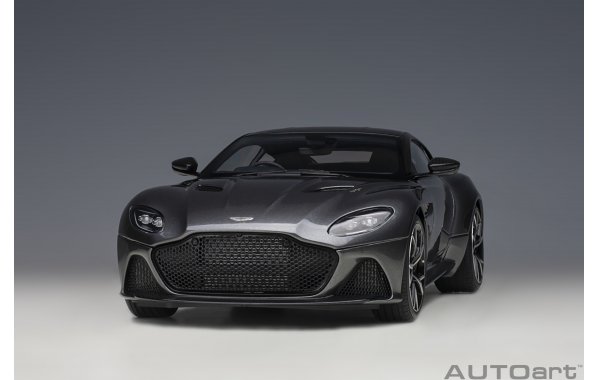 Bild 8 - Aston Martin DBS Superleggera