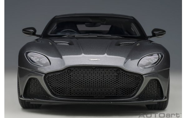 Bild 13 - Aston Martin DBS Superleggera