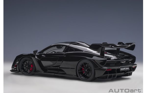 Bild 2 - McLaren Senna Stealth Cosmos