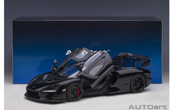 Bild 10 - McLaren Senna Stealth Cosmos