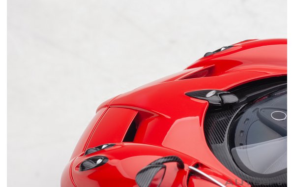 Bild 16 - Pagani Huayra Roadster 2017