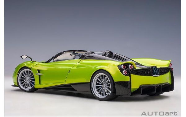 Bild 6 - Pagani Huayra Roadster 2017