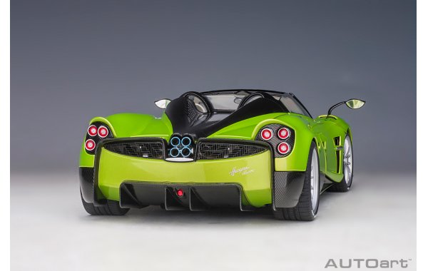 Bild 9 - Pagani Huayra Roadster 2017