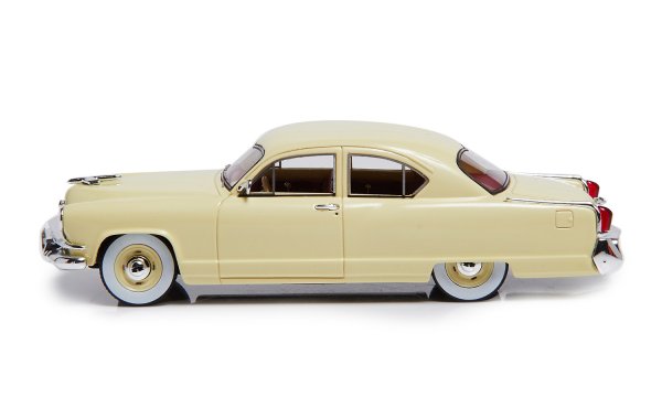 Bild 2 - Kaiser-Frazer Carolina Sedan 1953