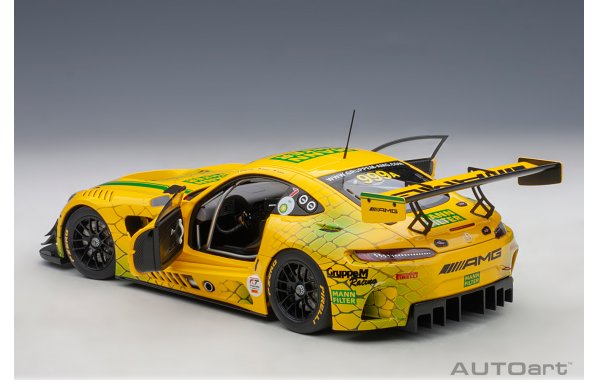 Bild 9 - Mercedes AMG GT3 Team Gruppe M Racing Bathurst