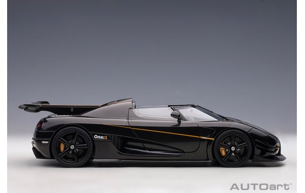 Bild 12 - Koenigsegg One 1 clear carbon