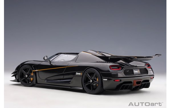 Bild 19 - Koenigsegg One 1 clear carbon