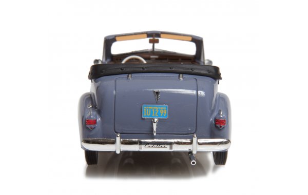 Bild 2 - Cadillac Series 75 Cabrio Limousine 1939