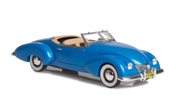 Bild 3 - Kurtis Omohundro Comet Roadster 1947