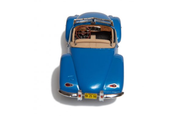Bild 4 - Kurtis Omohundro Comet Roadster 1947