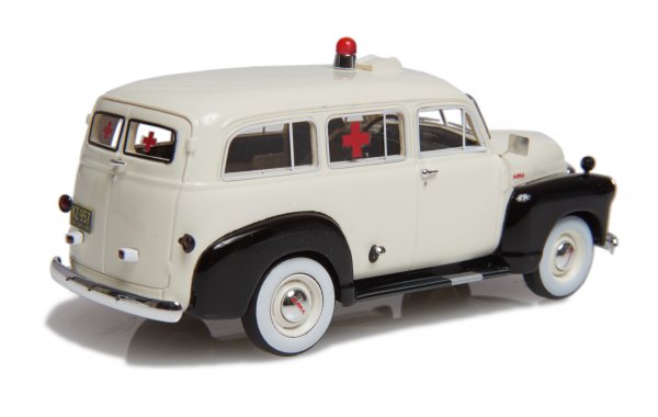 Bild 6 - GMC Chevrolet Suburban Krankenwagen