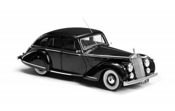 Bild 2 - Invicta Schwarzer Prinz Limousine von Charlesworth 1948