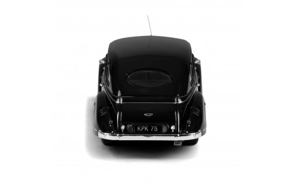 Bild 3 - Invicta Schwarzer Prinz Limousine von Charlesworth 1948