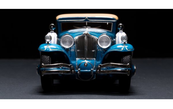 Bild 2 - Cord L-29 Coupe by Hayes for Count Alexis de Sakhnoffsky