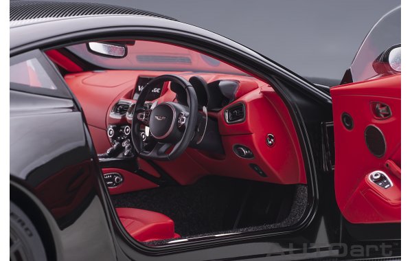 Bild 2 - Aston Martin Vantage 2019