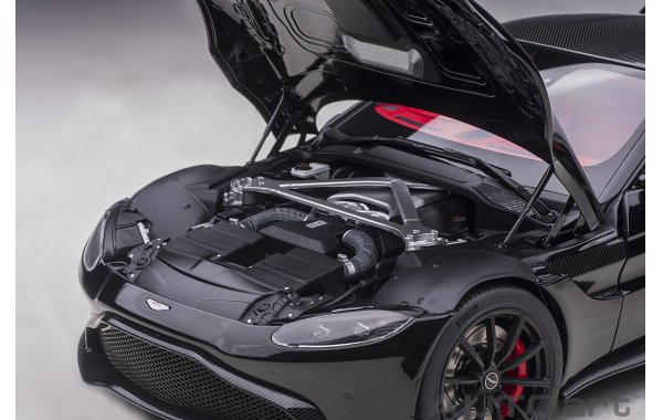 Bild 3 - Aston Martin Vantage 2019