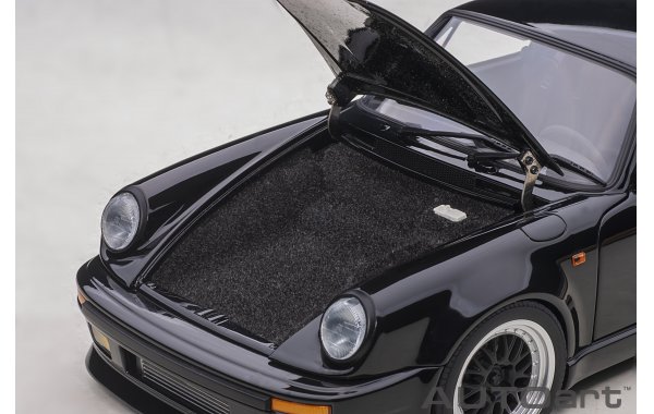 Bild 3 - Porsche 911 Turbo 930 Wangan Midnight Blackbird