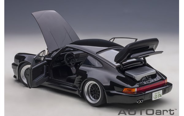 Bild 5 - Porsche 911 Turbo 930 Wangan Midnight Blackbird