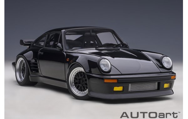 Bild 8 - Porsche 911 Turbo 930 Wangan Midnight Blackbird