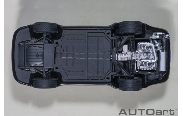 Bild 19 - Porsche 911 Turbo 930 Wangan Midnight Blackbird
