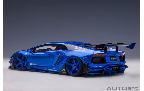 Bild 13 - Liberty Walk LB-works Lamborghini Aventador limited
