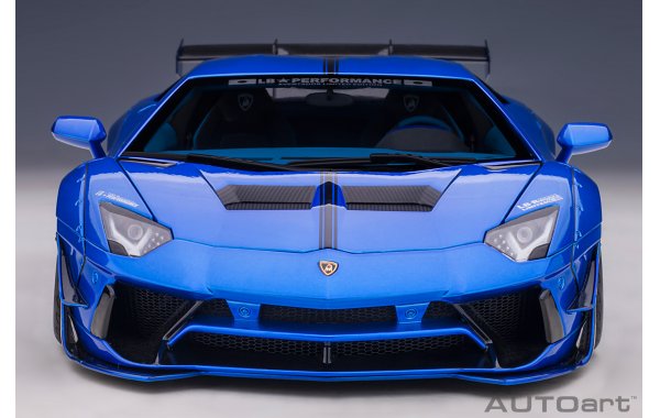 Bild 14 - Liberty Walk LB-works Lamborghini Aventador limited