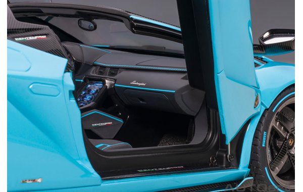 Bild 2 - Lamborghini Centenario Roadster 2016