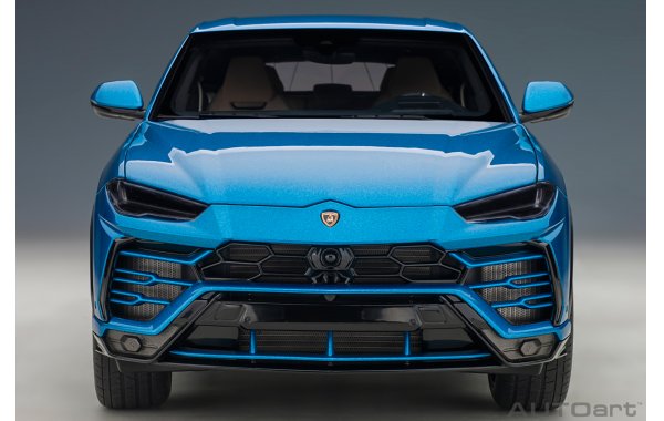 Bild 16 - Lamborghini Urus blue Eleos