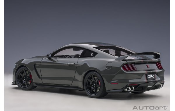 Bild 2 - Ford Mustang Shelby GT-350R 2017