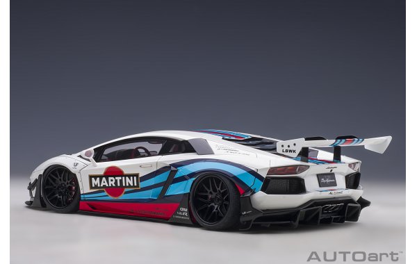 Bild 2 - Liberty Walk LB-works Lamborghini Aventador limited
