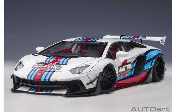 Bild 8 - Liberty Walk LB-works Lamborghini Aventador limited