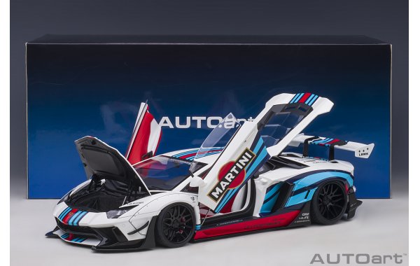 Bild 11 - Liberty Walk LB-works Lamborghini Aventador limited