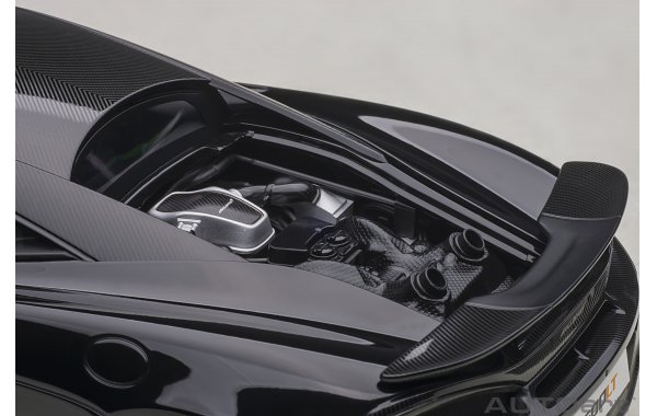 Bild 4 - McLaren 600LT 2019 onyx black