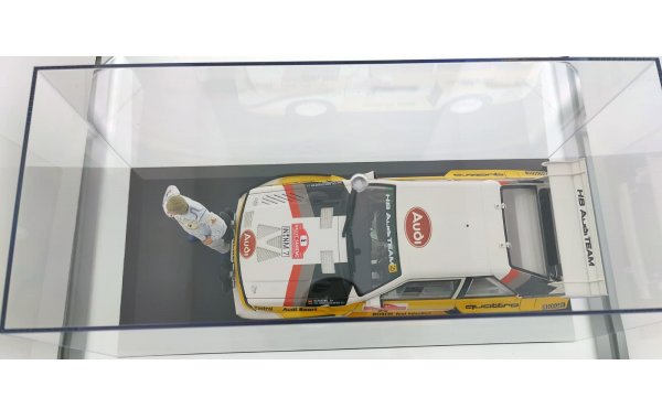 Bild 3 - Audi Sport Quattro S1 Rally San Remo W.Rhrl Sondermodell mit Figur und Vitrine