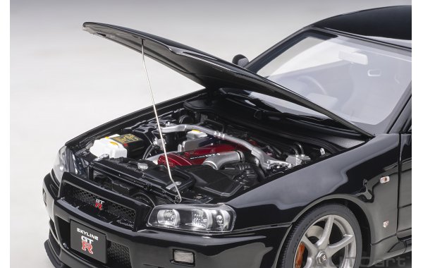 Bild 3 - Nissan Skyline GT-R R34 V-Spec II black pearl
