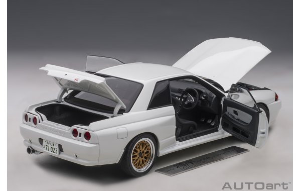 Bild 6 - Nissan Skyline GT-R R32 Wangan Midnight Reina 30th anniversary