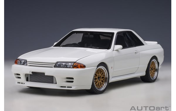 Bild 8 - Nissan Skyline GT-R R32 Wangan Midnight Reina 30th anniversary