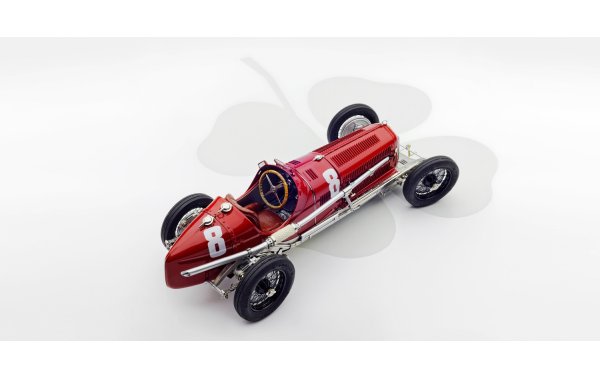 Bild 4 - Alfa Romeo P3 Tazio Nuvolari winner GP Italy 1932