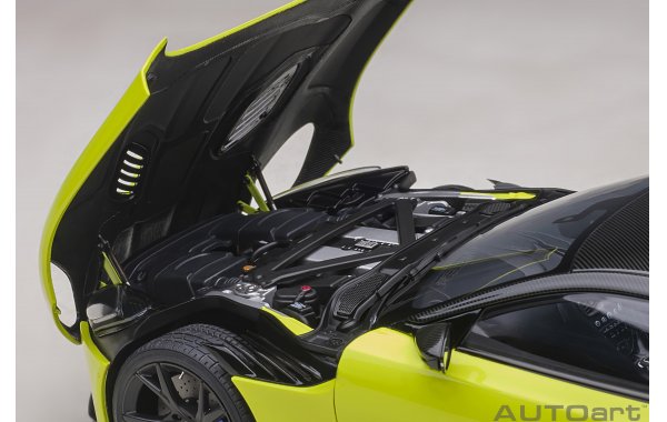 Bild 3 - Aston Martin DBS Superleggera lime essence
