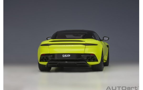 Bild 9 - Aston Martin DBS Superleggera lime essence