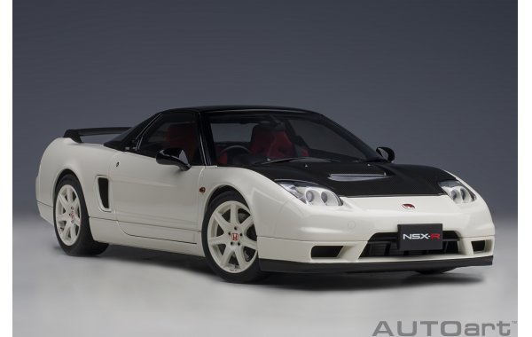 Bild 8 - Honda NSX-R 2019 NA2 white black carbon