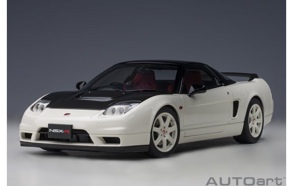 Bild 9 - Honda NSX-R 2019 NA2 white black carbon