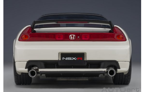 Bild 16 - Honda NSX-R 2019 NA2 white black carbon