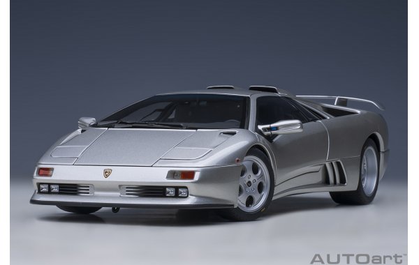 Bild 9 - Lamborghini Diablo SE30 Jota Titanio