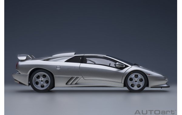 Bild 14 - Lamborghini Diablo SE30 Jota Titanio