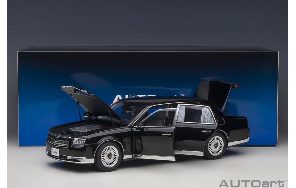 Bild 10 - Toyota Century special edition mit Vorhngen