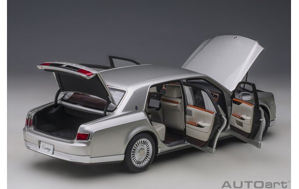 Bild 5 - Toyota Century special edition mit Vorhngen