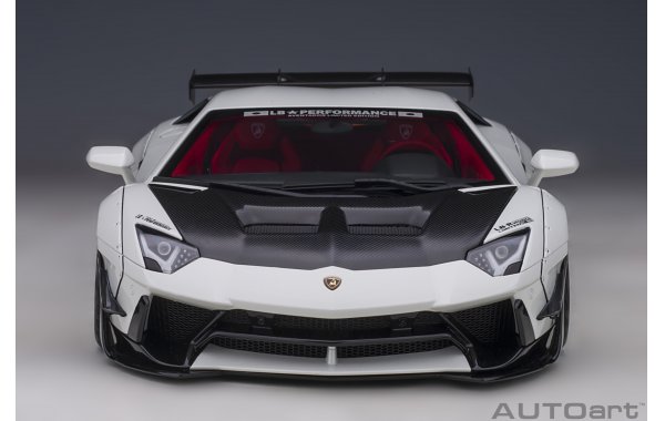 Bild 13 - Liberty Walk LB-works Lamborghini Aventador limited
