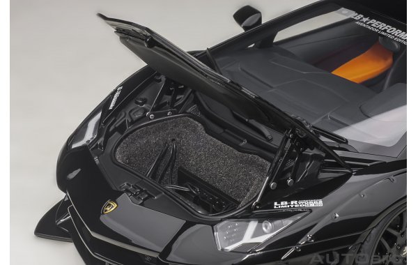 Bild 3 - Liberty Walk LB-works Lamborghini Aventador limited edition